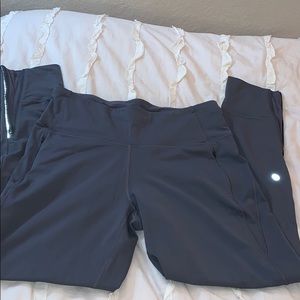 Lululemon joggers pants